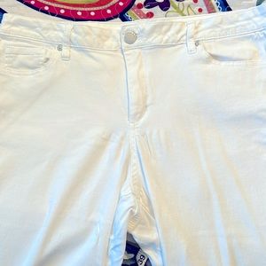 Crown & Ivy white jeans--14 short